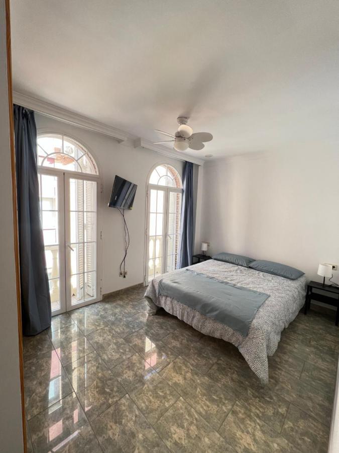 La Casa De Lola Apartment กาเลตา เด เวเลซ ภายนอก รูปภาพ