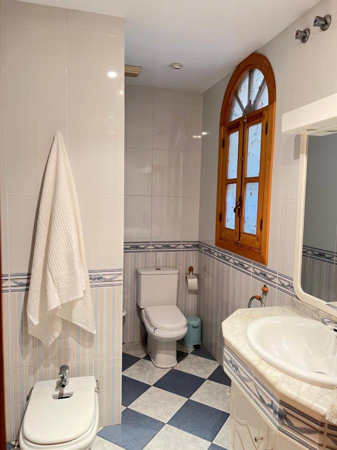 La Casa De Lola Apartment กาเลตา เด เวเลซ ภายนอก รูปภาพ