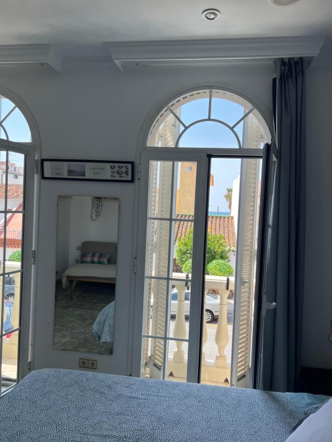 La Casa De Lola Apartment กาเลตา เด เวเลซ ภายนอก รูปภาพ